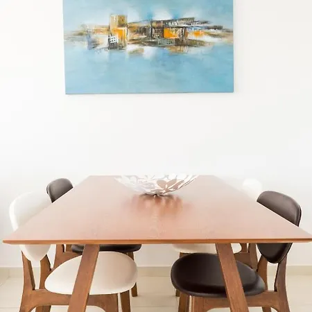 Apartment Lighthouse Luxury Beach Townhouse *